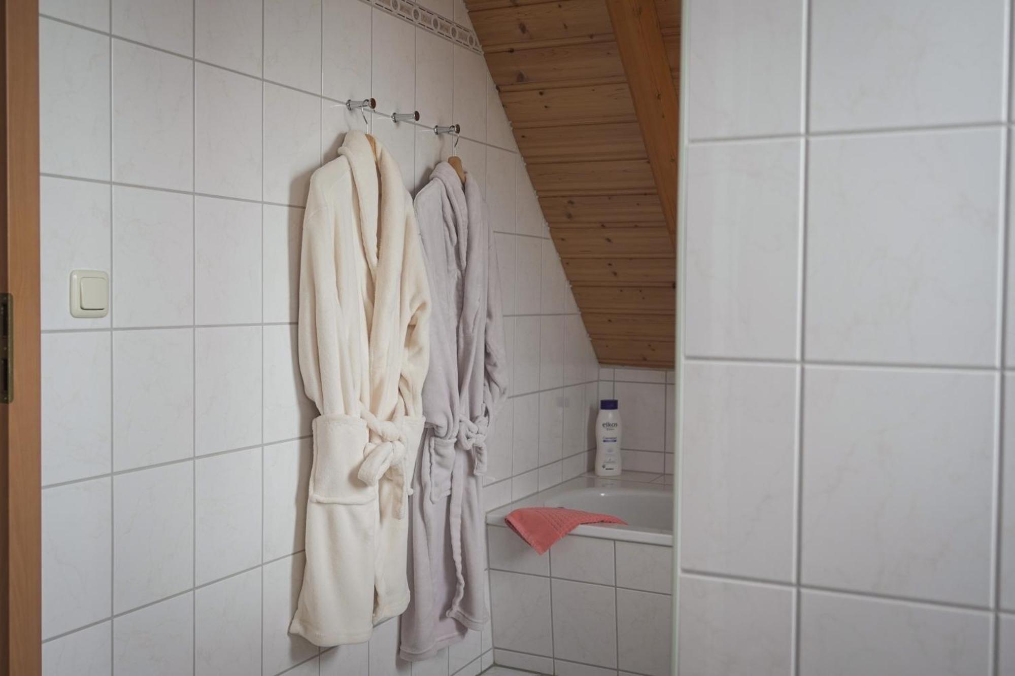 B&B Talstation Ferienwohnung Fuer 2 Personen Horselberg-Hainich Exterior photo